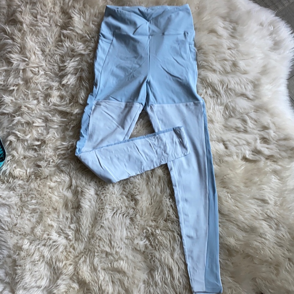 Gymshark Nikki Blackketter v-cut leggings - SM